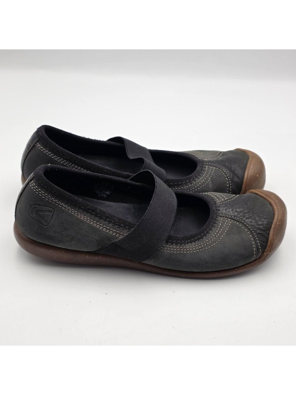 KEEN Sienna Shoes Womens Size 7.5 Gray Mary Jane Nubuck Comfort Flats